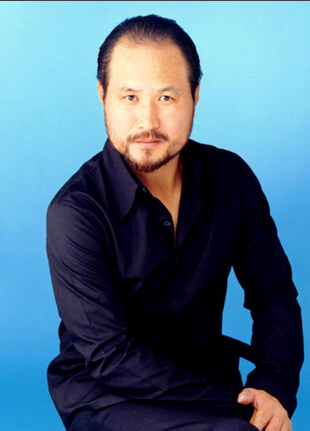 張鎬哲、超女韓真真出席常州武進萬達亮燈儀式--張鎬哲經紀人張鎬哲出場費