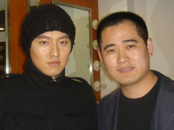 與楊小樂(lè)合影