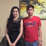 陳冰與經紀人李志合影