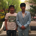 陳志朋與經紀人李志合影